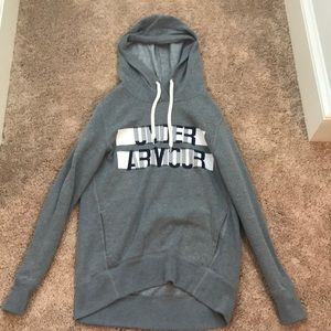 Under Armor Sweatshirt